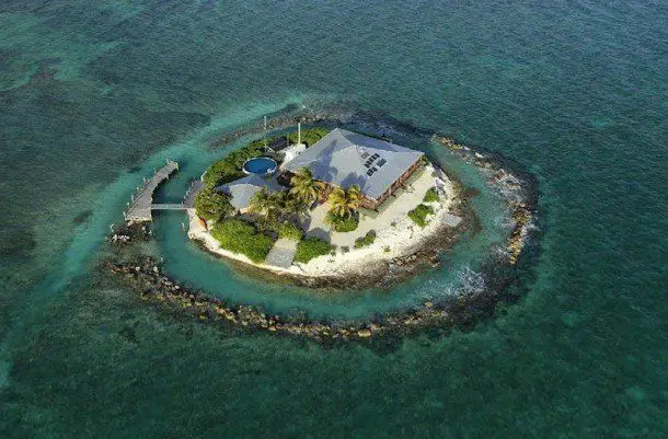 whole island house