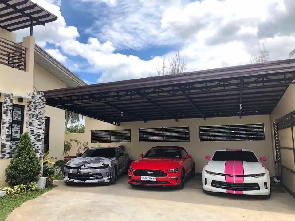 Couple Shares Their Impressive Dream House 3-car garage