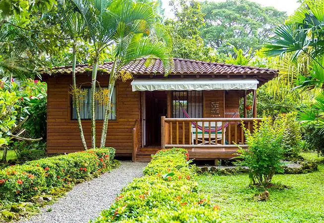 Resort-Style Wooden Houses 26