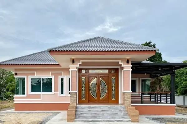 Contemporary House Design with 2 Bedrooms & Beautiful Porch